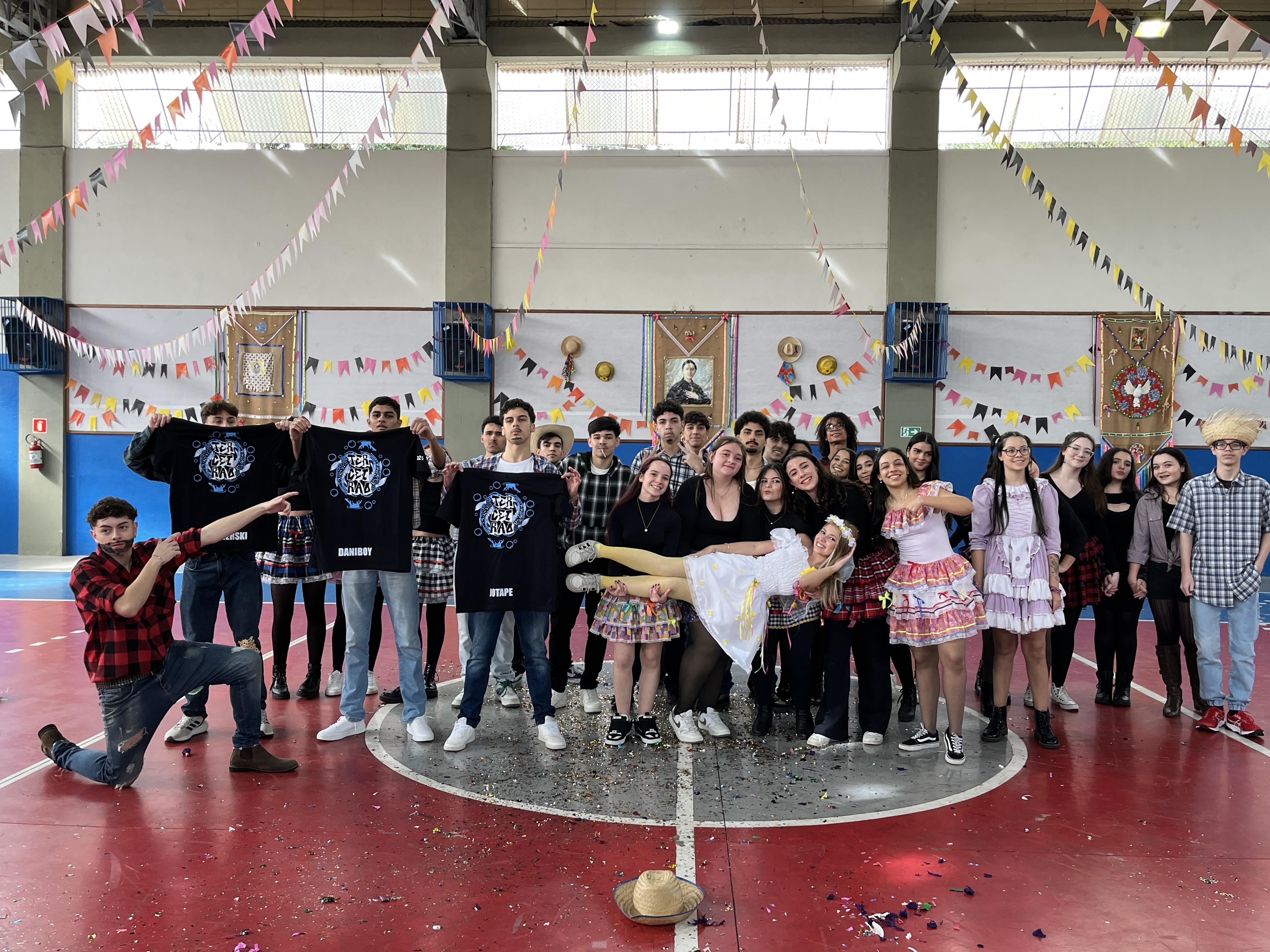 Ensino Mdio - Festa Junina 2025 Santa Gema