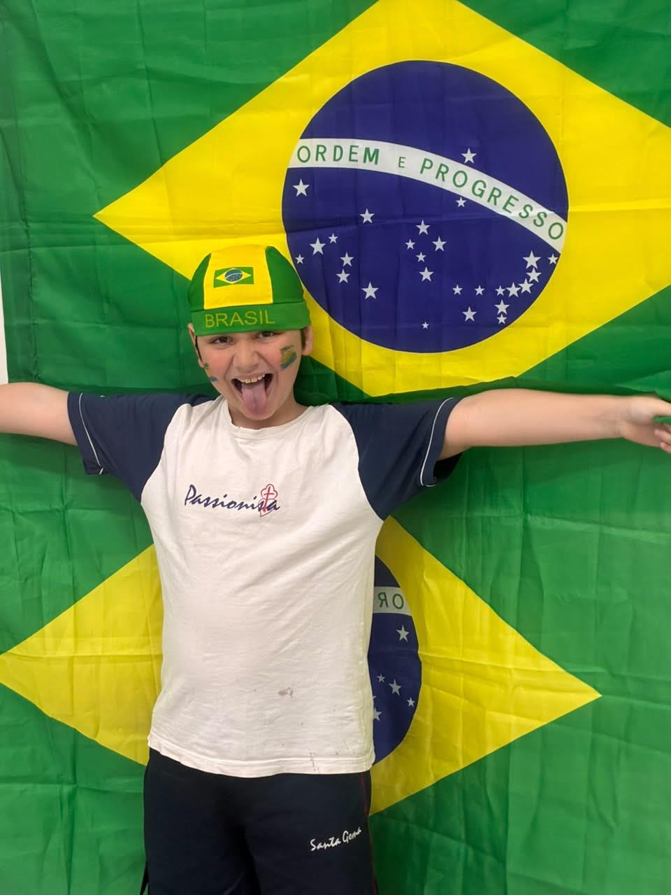 Abertura Copa do Mundo Santa Gema