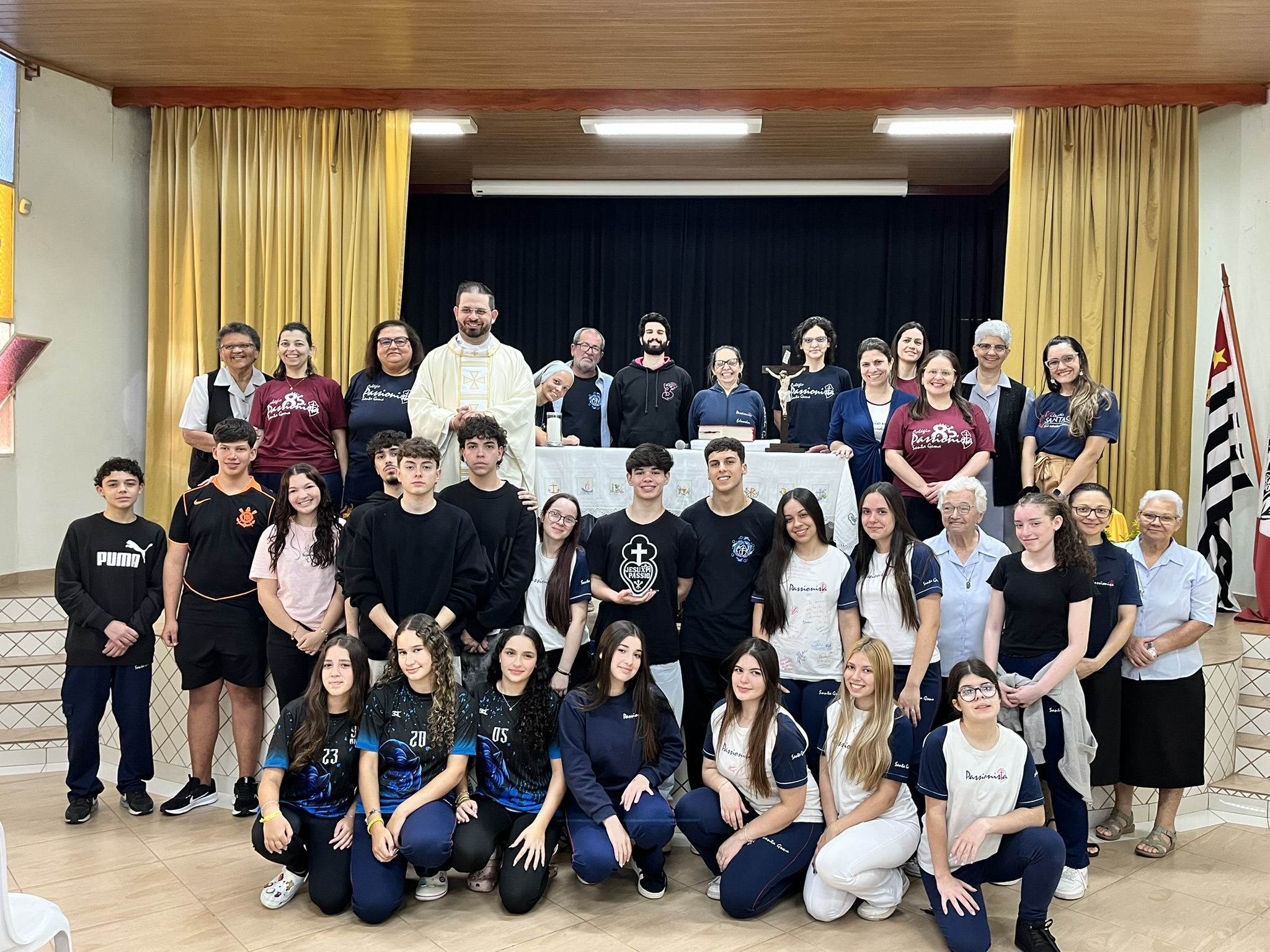 Missa em Ao de Graas Santa Gema