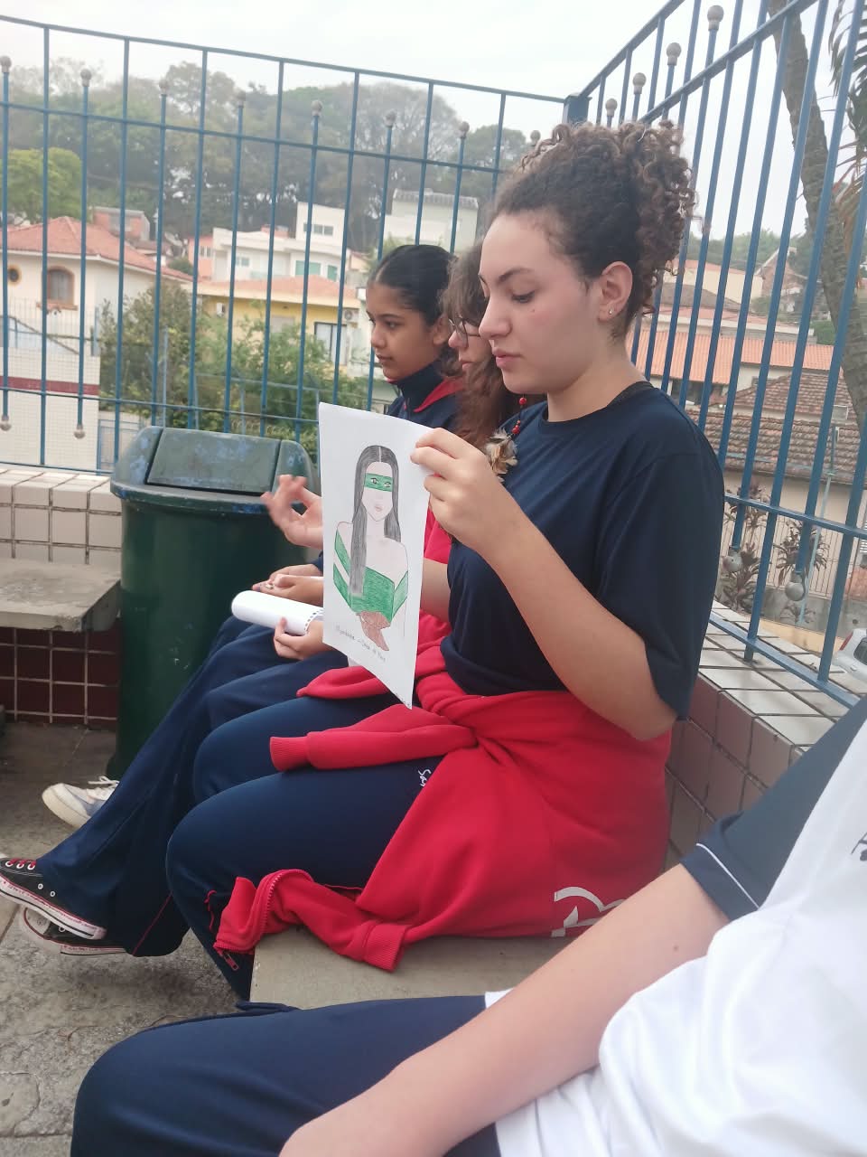 9� ano - Aula de Artes Santa Gema